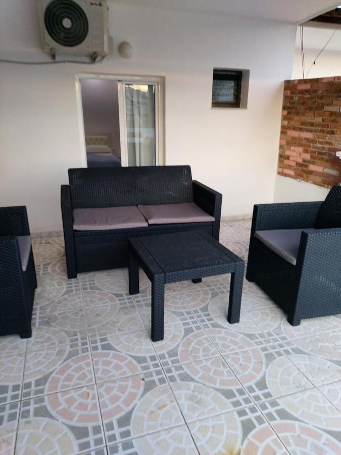 Vintage Apartment Sarandë Dış mekan fotoğraf