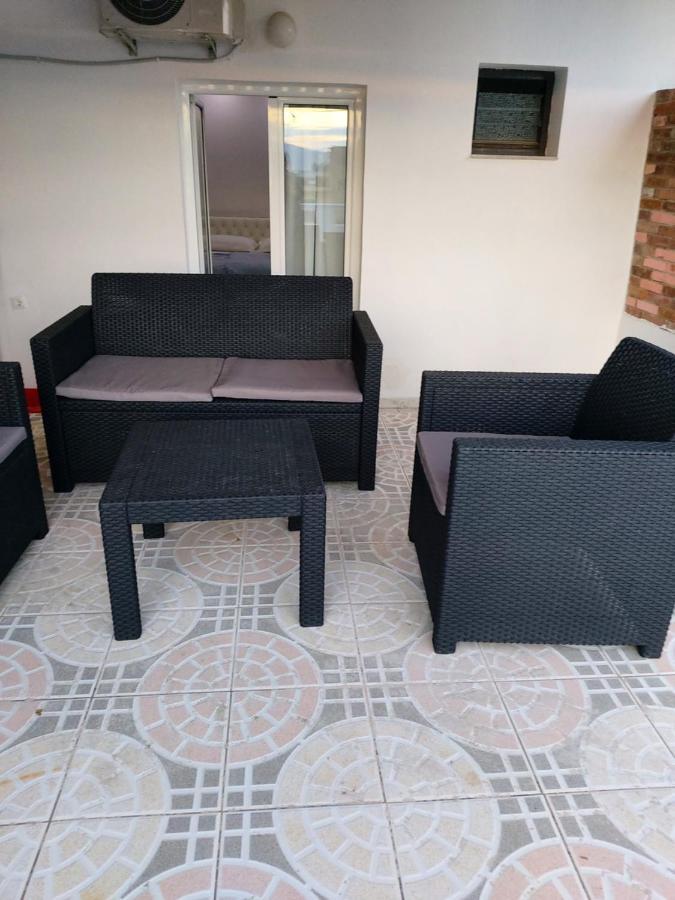 Vintage Apartment Sarandë Dış mekan fotoğraf